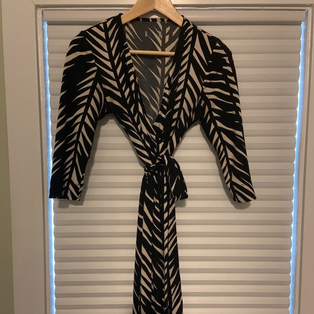 retro wrap dress